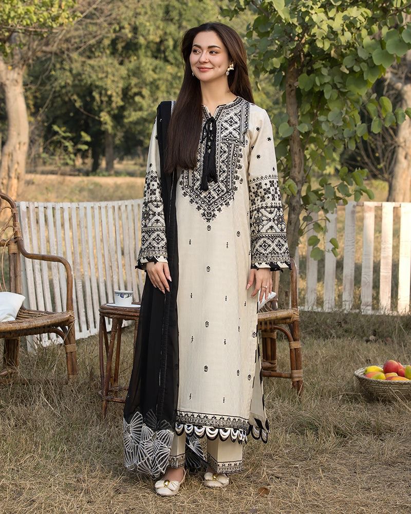 dhanak embroidered winter 3pc suit – new design 2025 collection