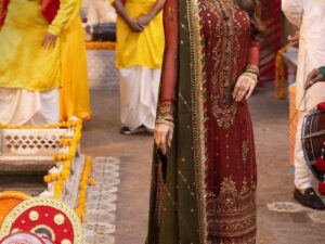 3PC_ Chiffon Embroidered & sequence unstiched